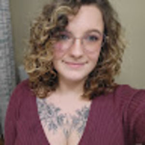 Meet your Posher, Becky